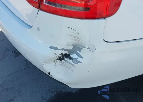 2009 Audi A4 2.0T Premium from USA, damaged, VIN WAUJF78K49N046297